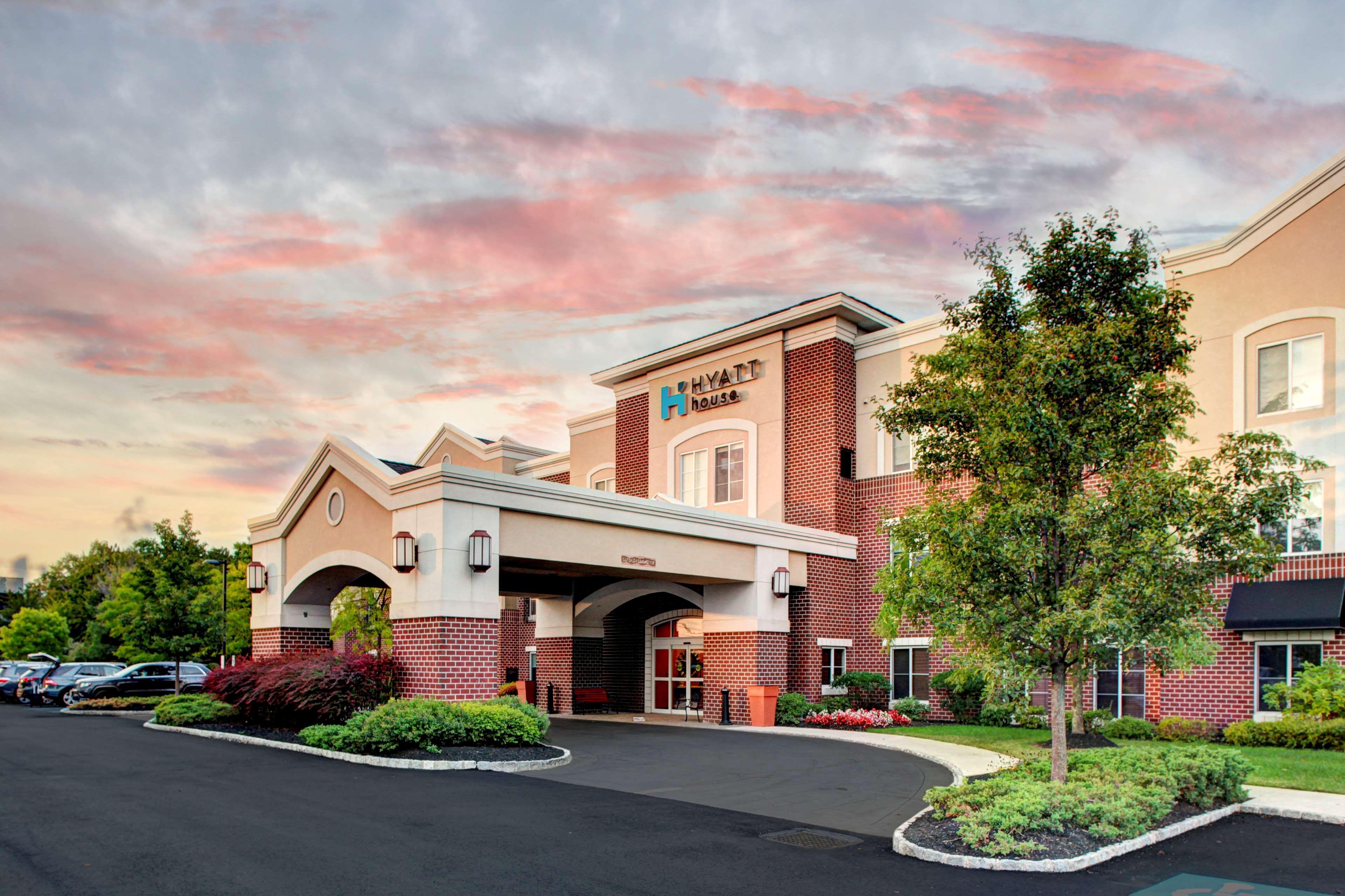 Отель Hyatt House Branchburg - Bridgewater Экстерьер фото