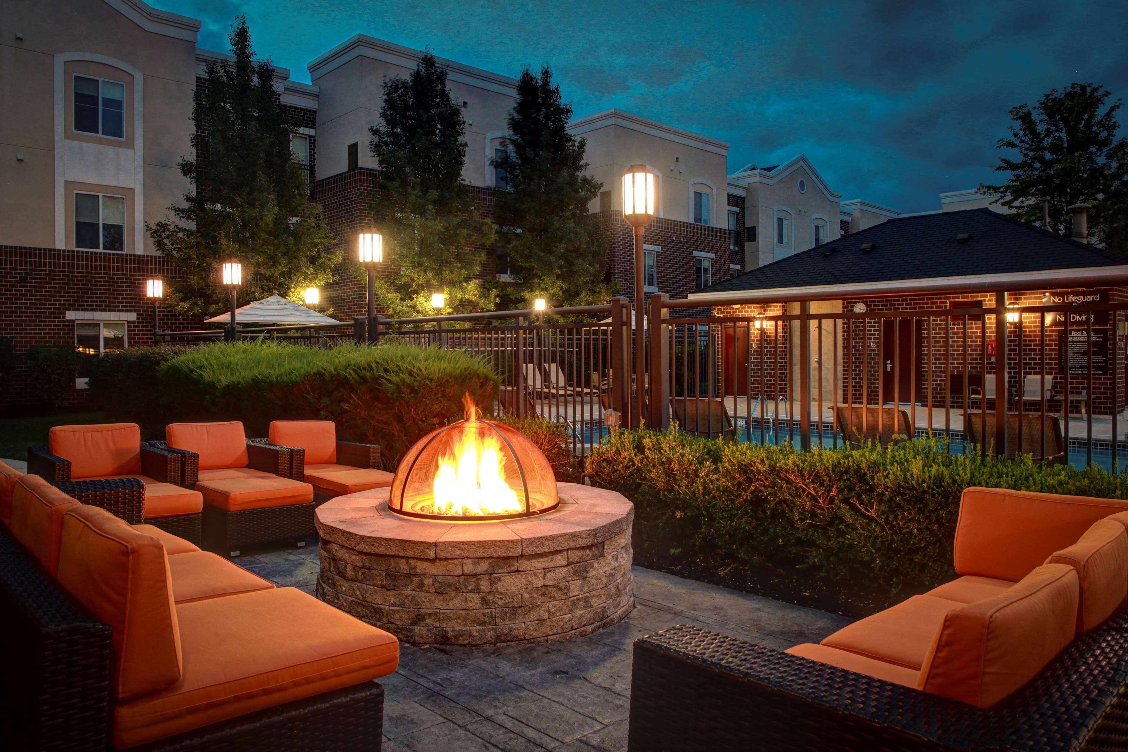 Отель Hyatt House Branchburg - Bridgewater Экстерьер фото
